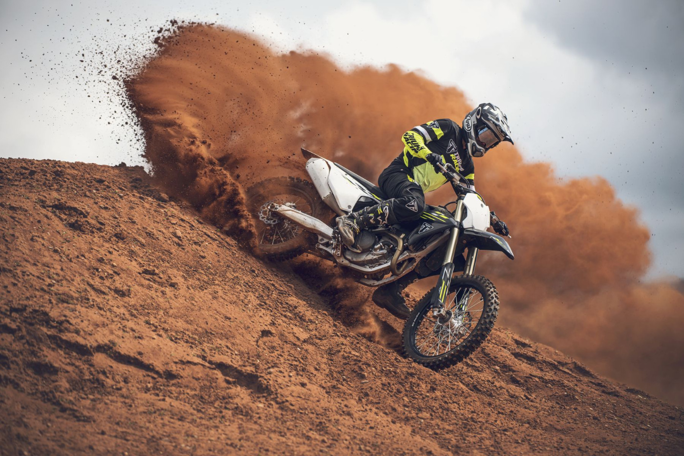 TF 250-X